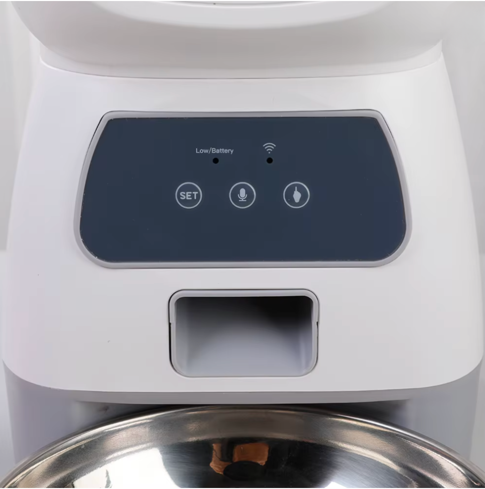 Panneau de commande avec les touches de réglage et d’enregistrement vocal